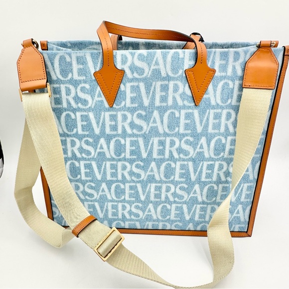 NEW Versace Denim Tote with logo print bag - Picture 7 of 13